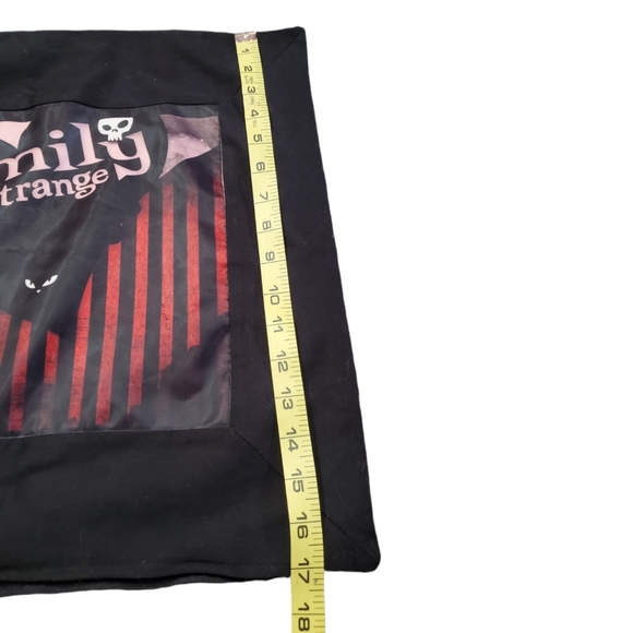 Emily The Strange Sham Throw Cover - Picture 5 of 7